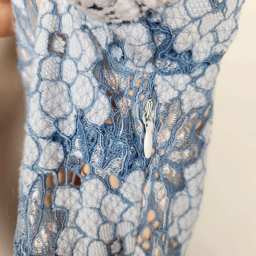Foxiedox Blue White Floral Lace V Neck Open Back Mini Dress Sz S - Picture 9 of 11